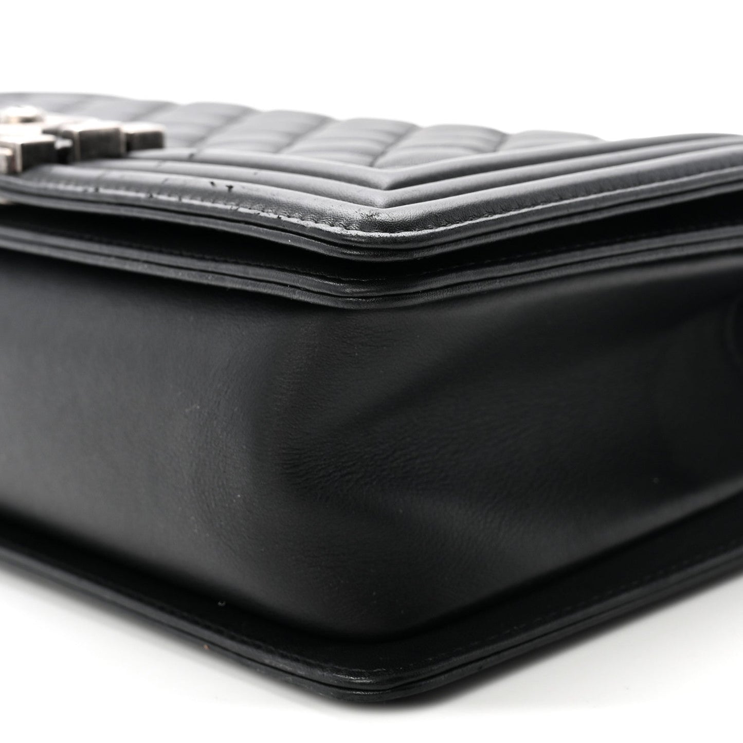 Calfskin Quilted Medium Boy Flap Black