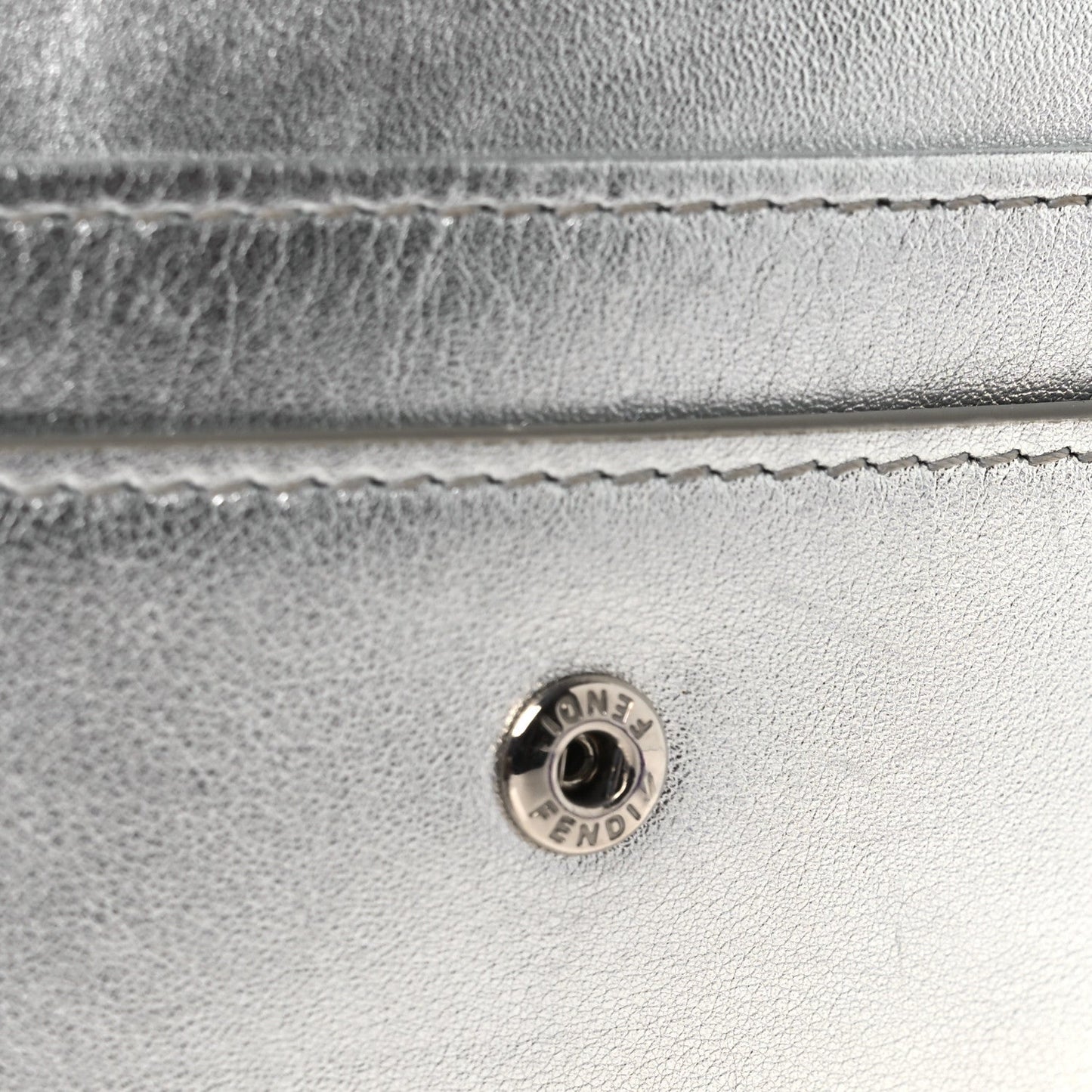 Metallic Calfskin Continental Wallet On Chain Argento