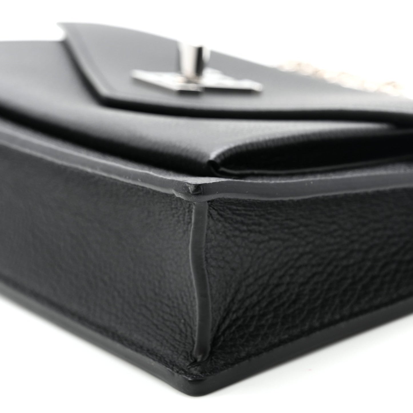 Soft Calfskin My Lockme Chain Pochette Black