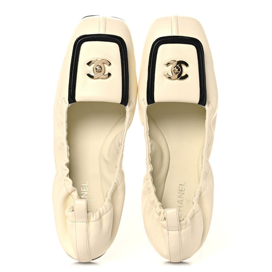 Lambskin CC Turnlock Ballerina Flats 38.5 Ivory Black