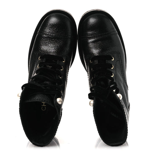 Shiny Calfskin Velvet Pearl Combat Short Boots 38 Black