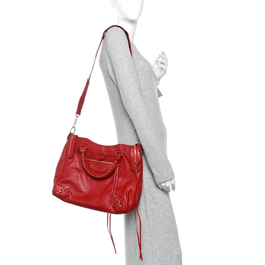 Sugar Goatskin Classic Gold Hardware Velo Rouge Coquelicot