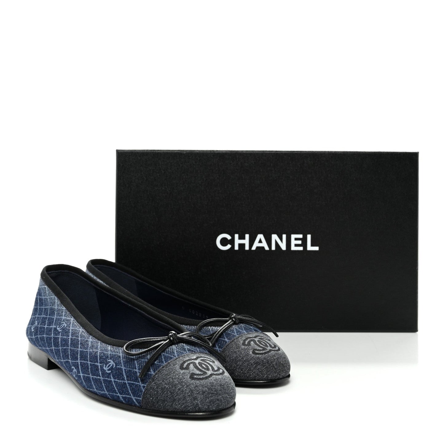 Denim Printed Quilt CC Cap Toe Ballerina Flats 35.5 Navy Blue Dark Grey