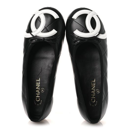 Lambskin Quilted CC Cambon Ballet Flats 41 Black White