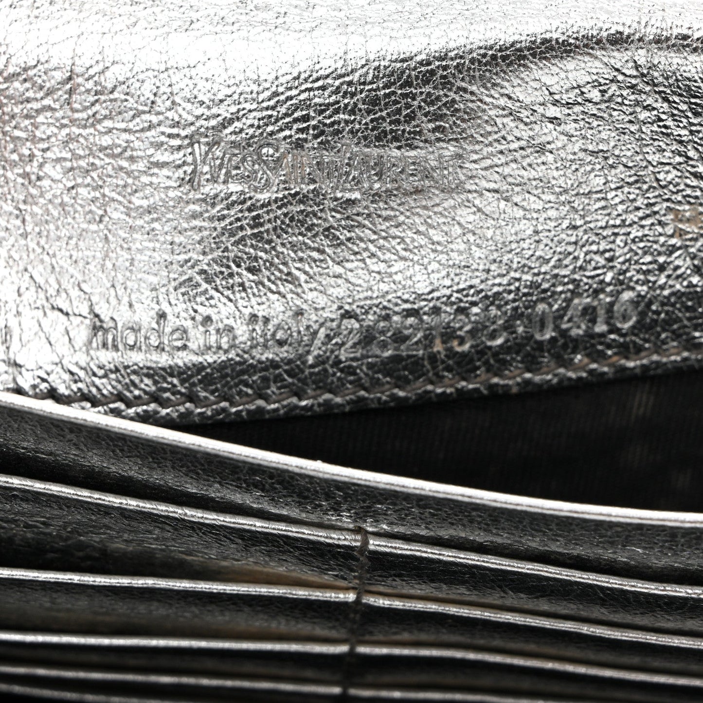 Metallic Crinkled Calfskin Belle de Jour Chain Clutch Silver