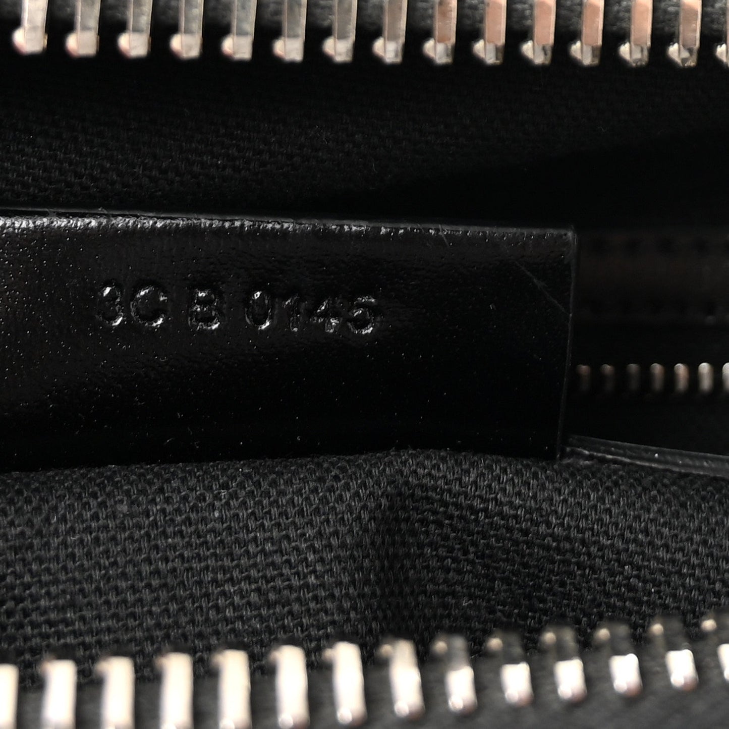 Shiny Lord Calfskin Small Antigona Black