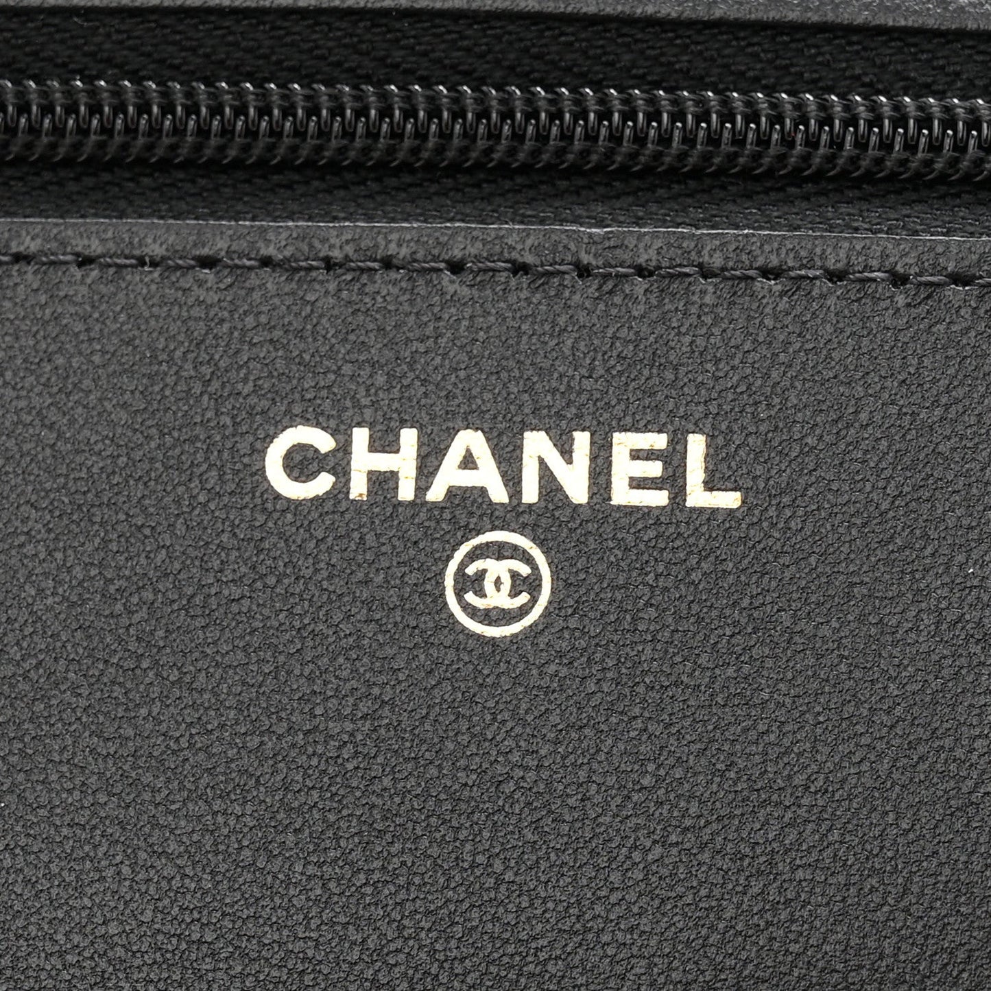Lambskin Quilted Wallet On Chain WOC Black