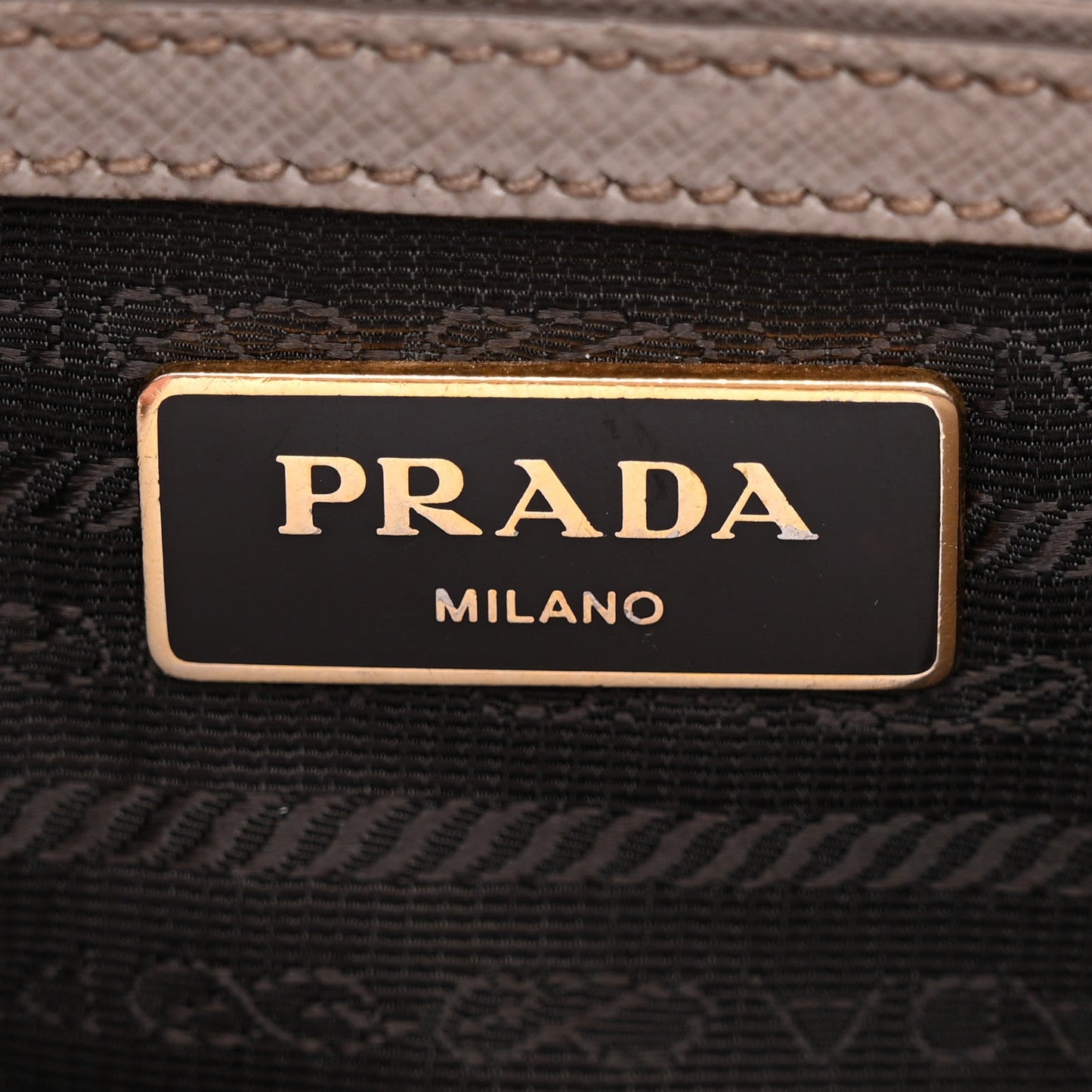 Saffiano Small Galleria Double Zip Tote Argilla
