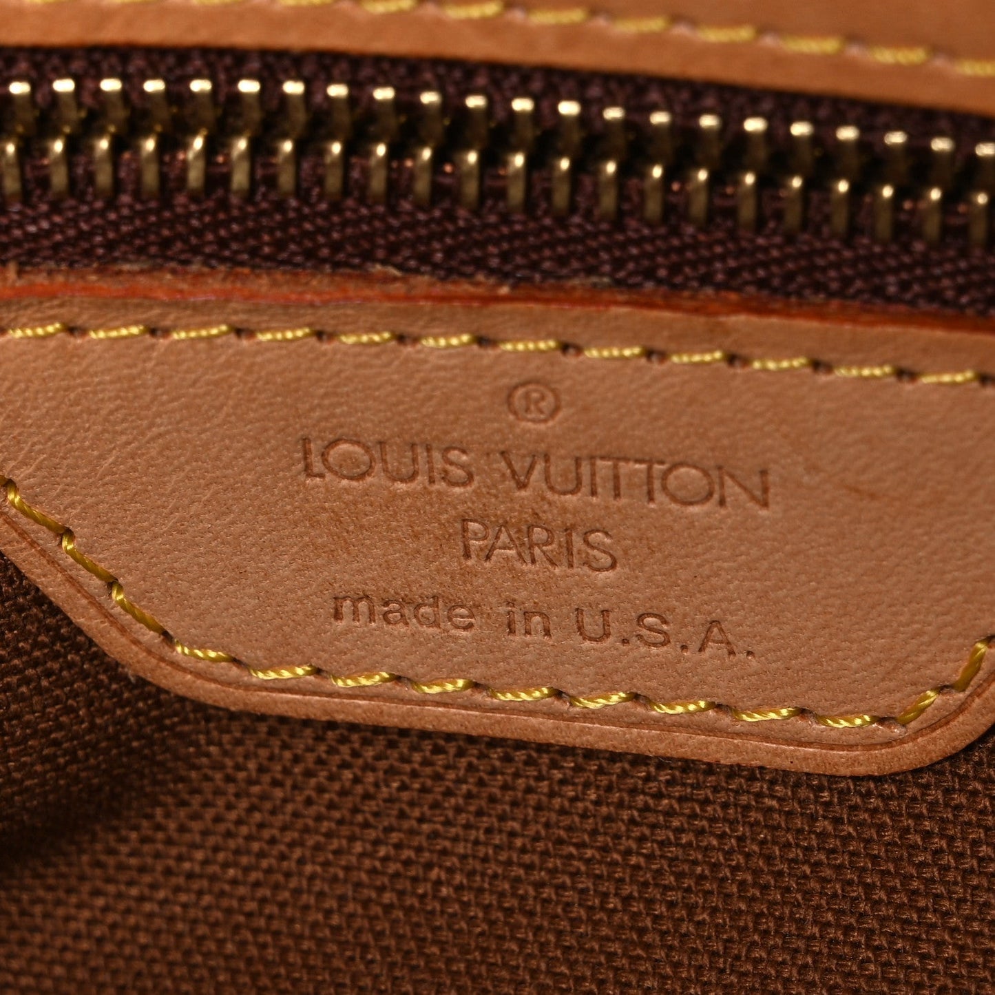 Monogram Trotteur