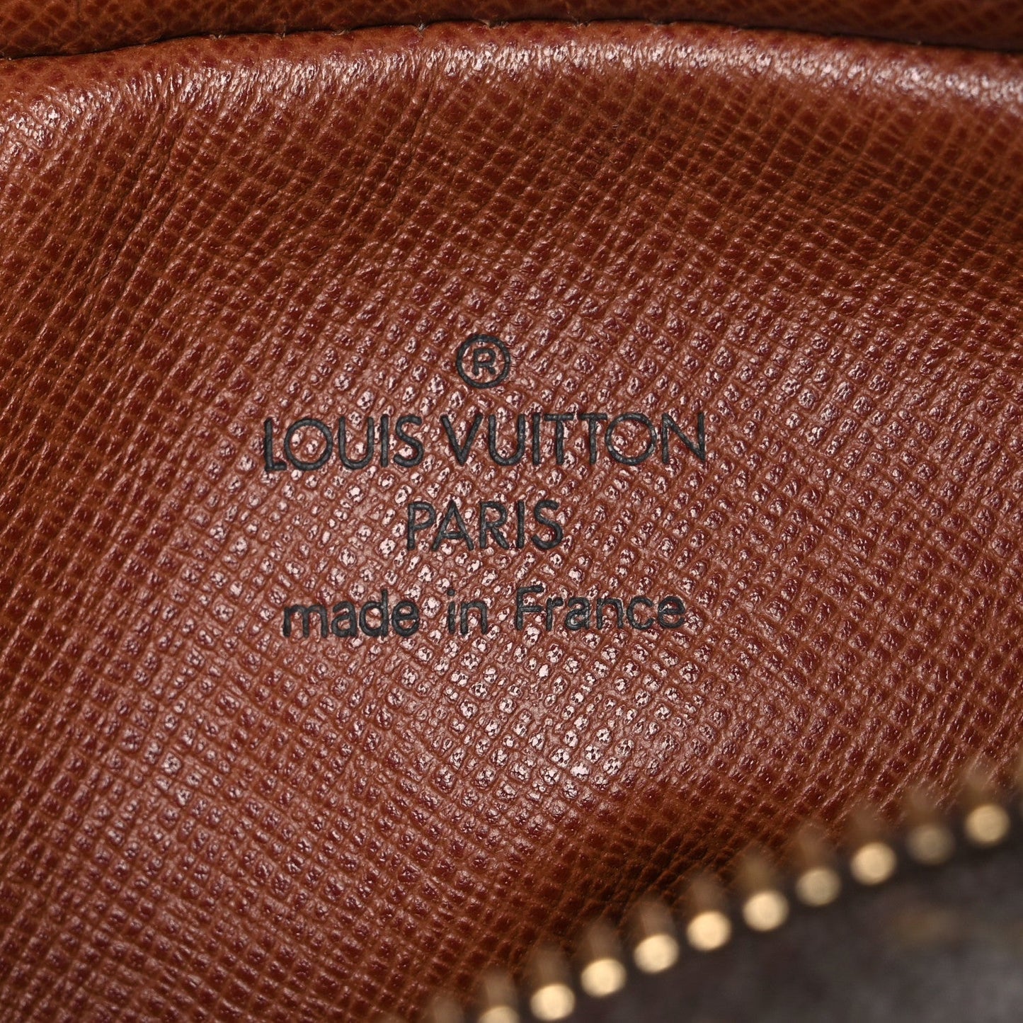 Monogram Amazone