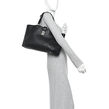 Nappa Intrecciato Medium Roma Tote Black