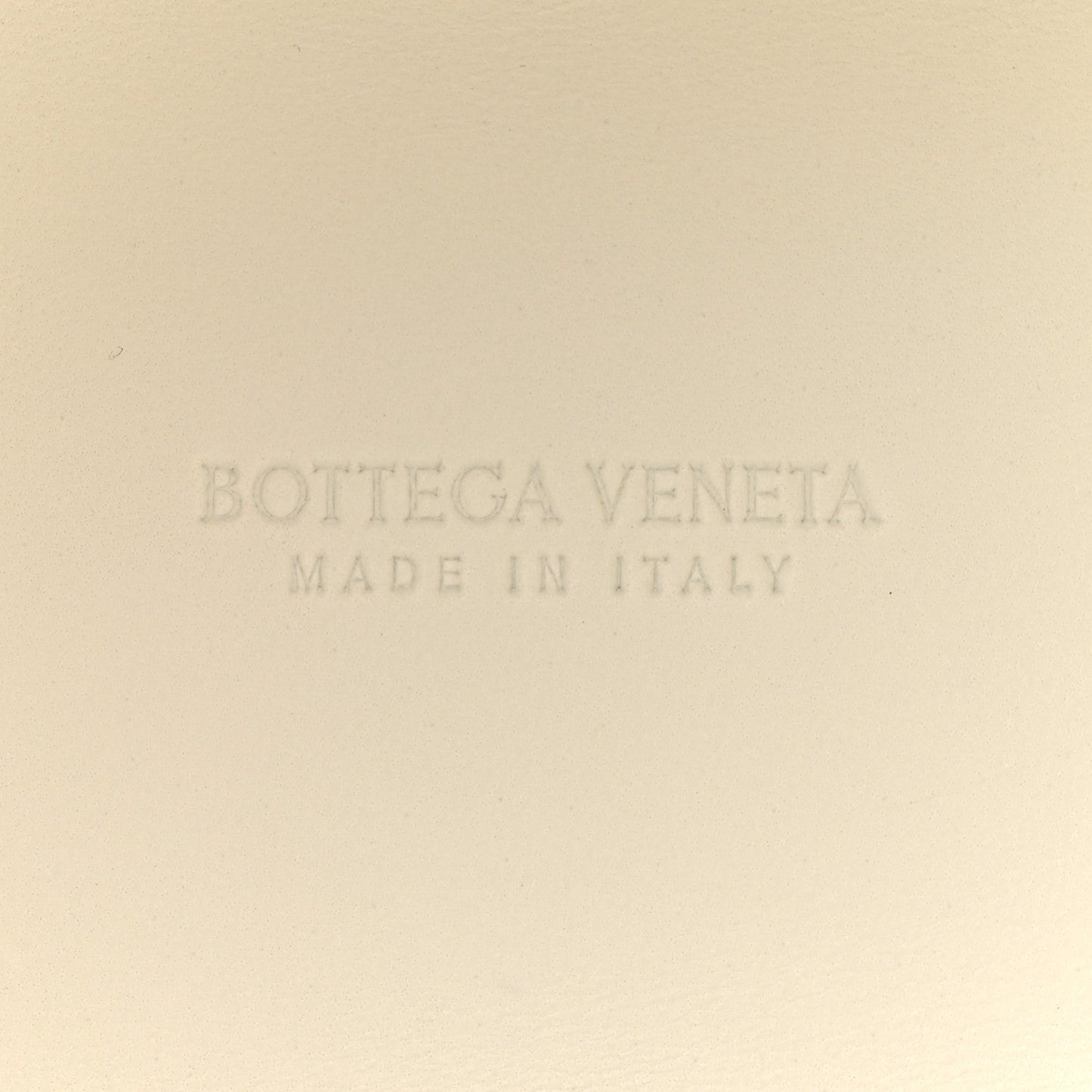 Nappa Intrecciato Mini Heart Cabat White