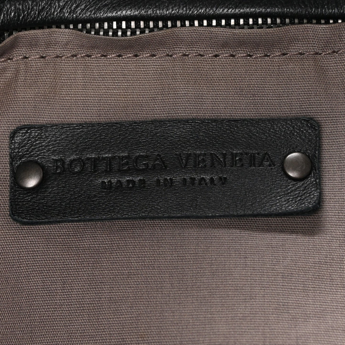 Nappa Intrecciato Medium Roma Tote Black