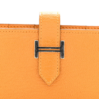 Chèvre Mysore Bearn Gusset Wallet Jaune Ambre