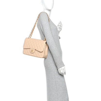 Caviar Quilted Jumbo Double Flap Beige Clair