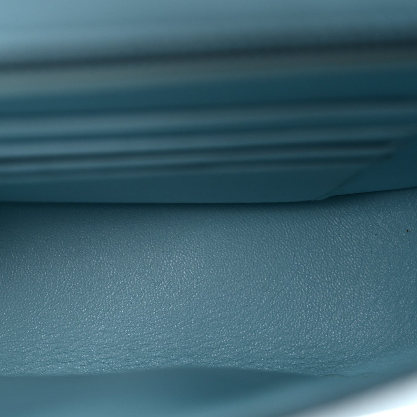 Baby Grained Calfskin Small Trotteur Pool