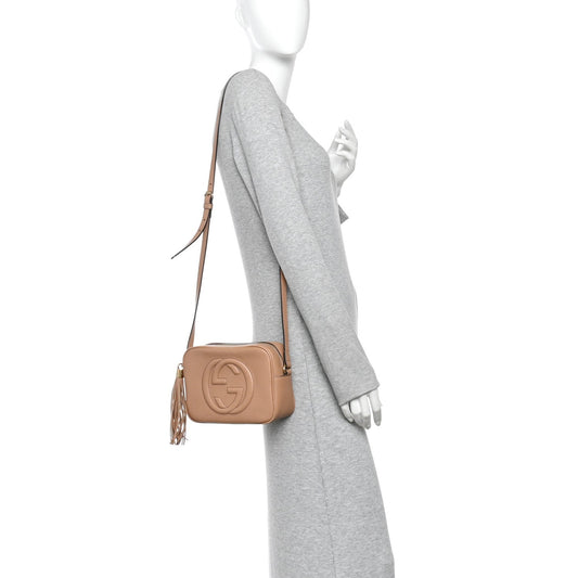 Pebbled Calfskin Small Soho Disco Bag Camelia