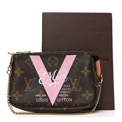 Monogram V Maui Mini Pochette Accessories Rose Ballerine