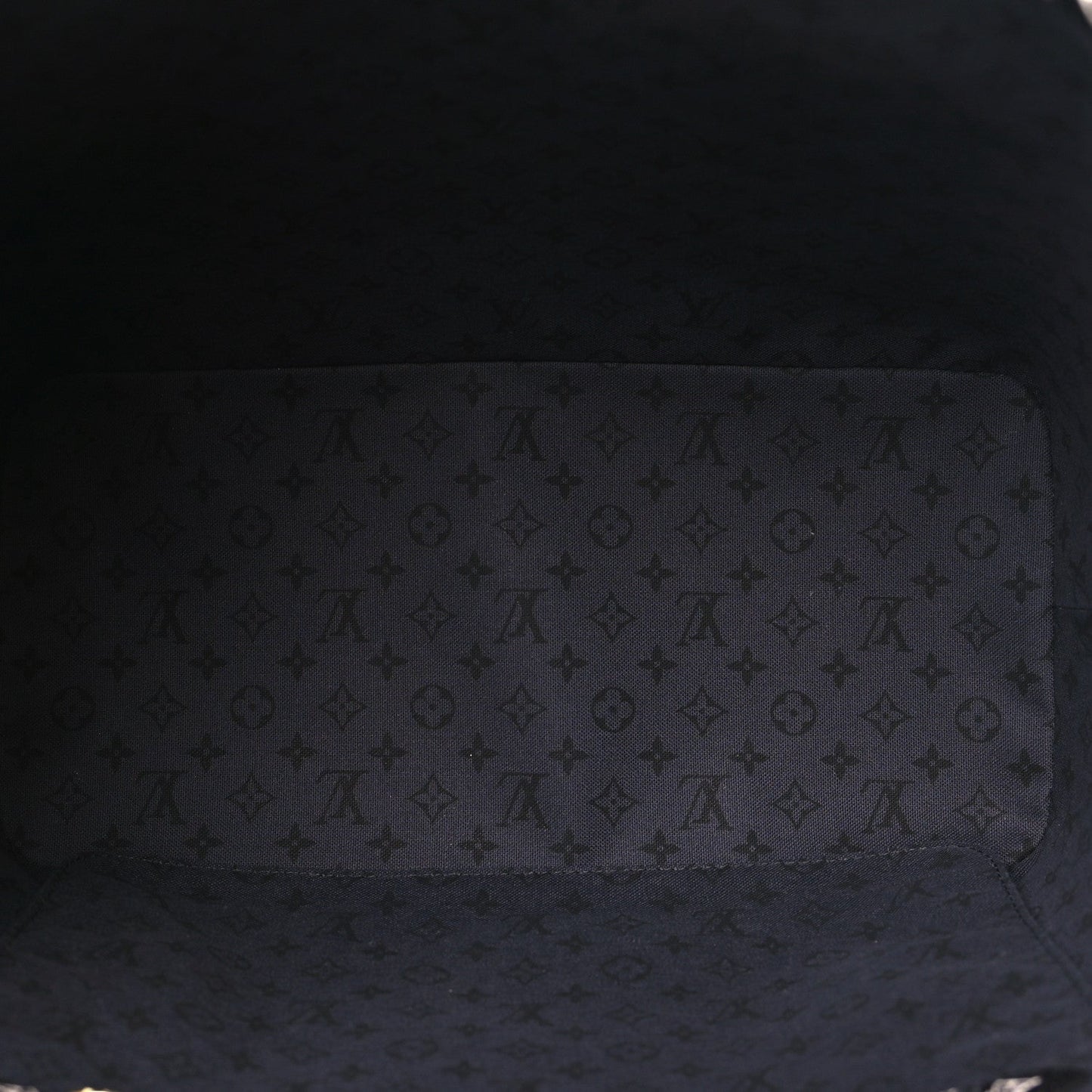 Monogram Giant Crafty Neverfull MM Creme Rouge Black