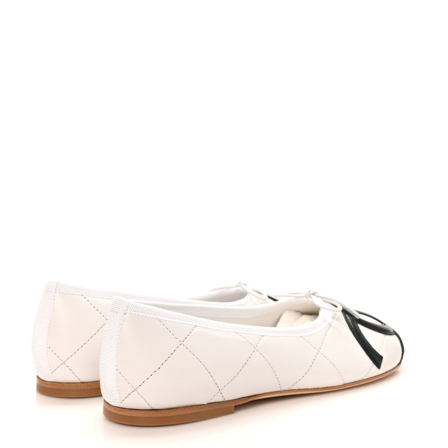 Lambskin Quilted CC Cambon Ballet Flats 37 White Black