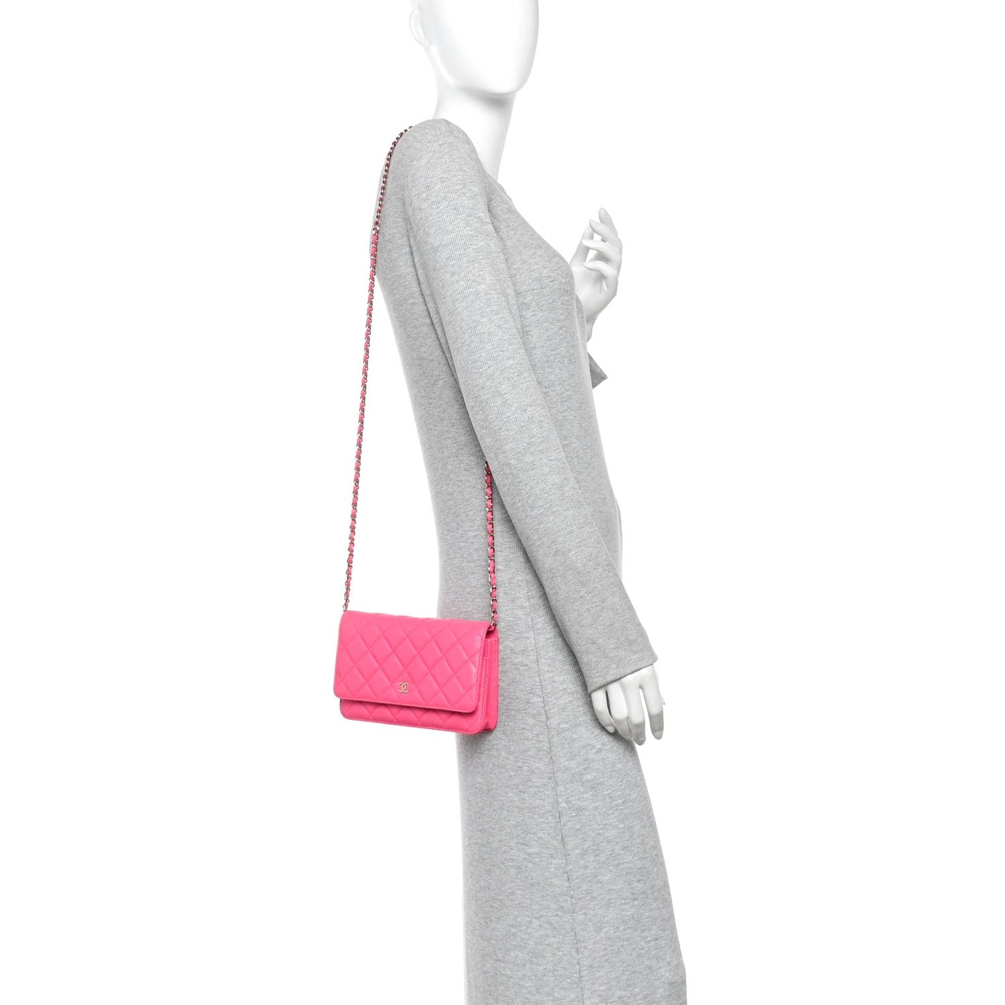 Caviar Quilted Wallet on Chain WOC Fuchsia