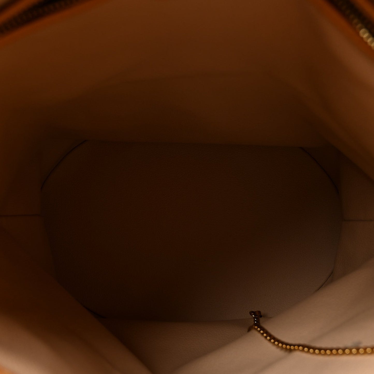 Monogram Bucket 27