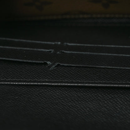 Reverse Monogram Giant Sarah Wallet