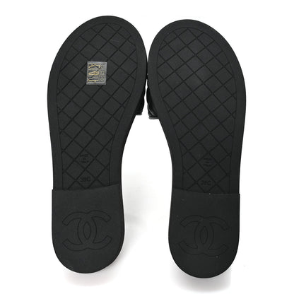 Lambskin Quilted Textured CC Mules Sandals 39 Black