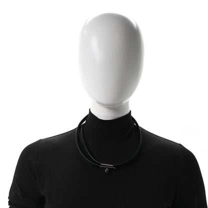 Swift Kelly Lariat Necklace Black