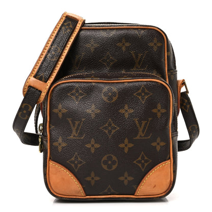 Monogram Amazone