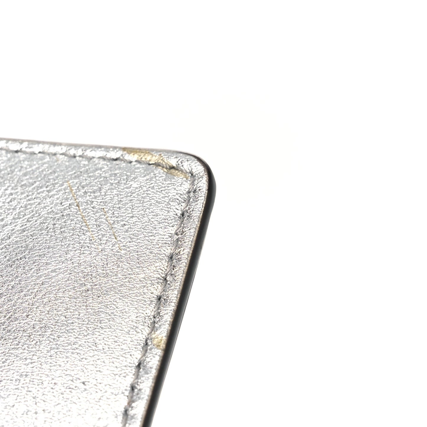 Metallic Calfskin Continental Wallet On Chain Argento