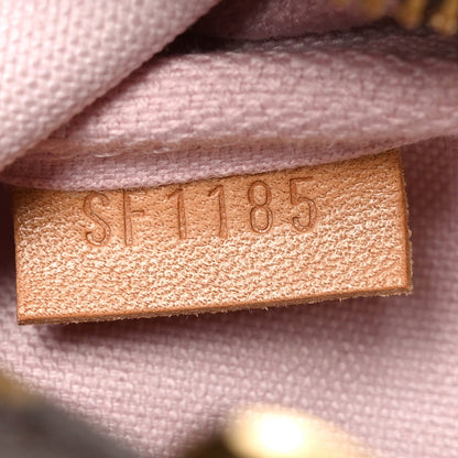 Monogram V Maui Mini Pochette Accessories Rose Ballerine