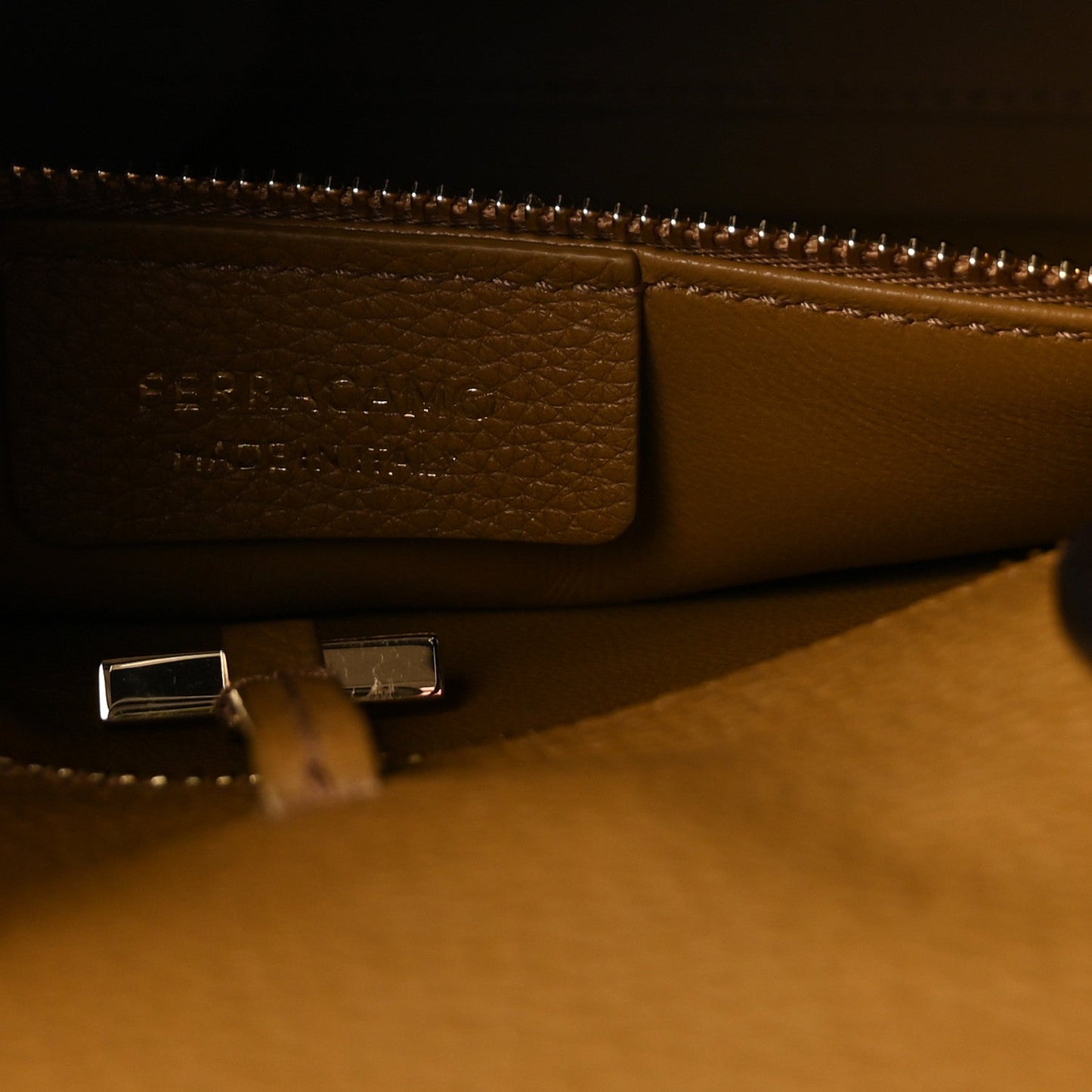 Calfskin Small Hug Bag Testa Di Moro Burnt Ocra