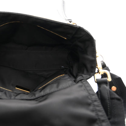Re-Nylon Medium Explore Shoulder Bag Black