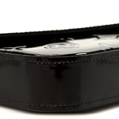 Vernis Pochette Felicie Chain Wallet Amarante