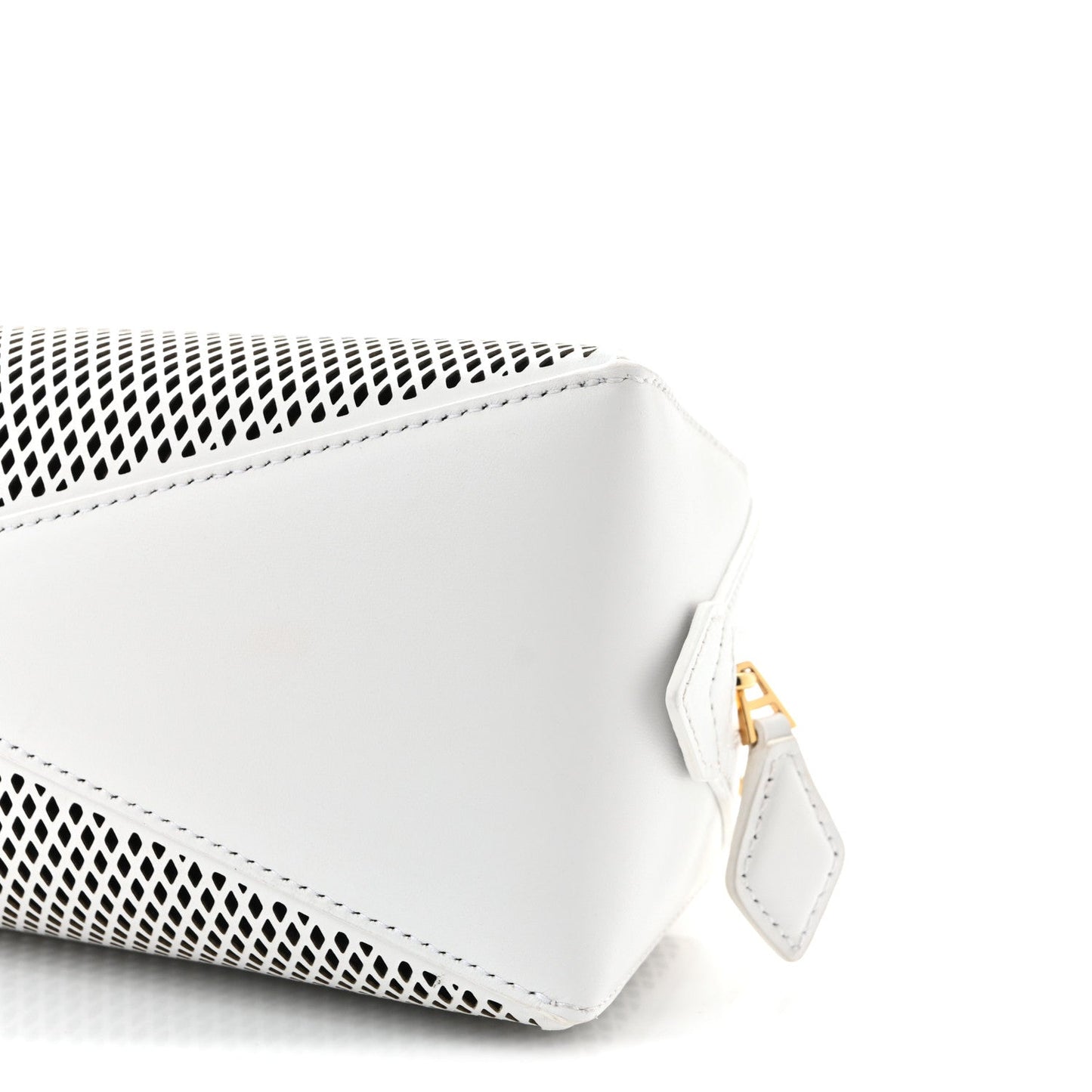 Fishnet Calfskin Laser Cut Medium Le Teckel Bag Blanc Optique
