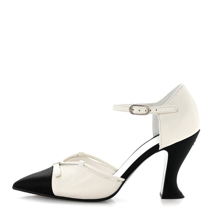 Crumpled Calfskin Satin Cap Toe CC Pumps 36 White Black