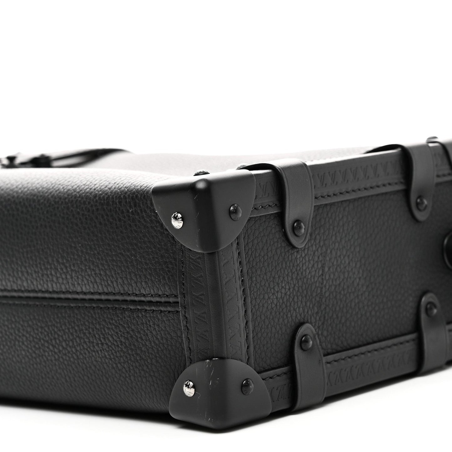 Calfskin Side Trunk MM Black