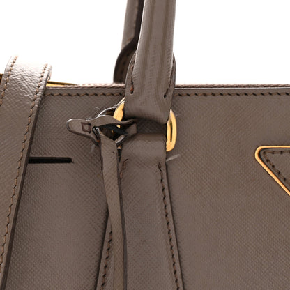 Saffiano Small Galleria Double Zip Tote Argilla