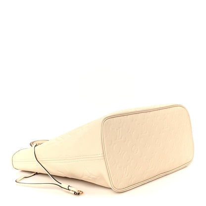 Empreinte Monogram Giant Neverfull MM Cream