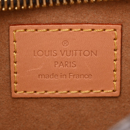 Monogram Loop