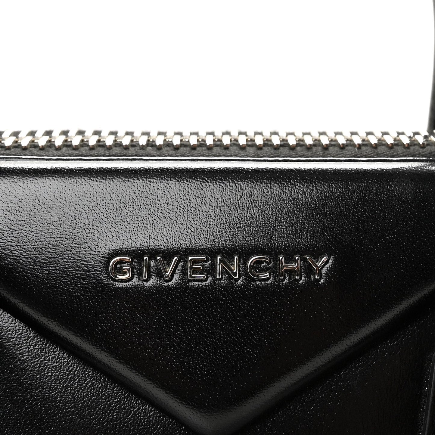 Shiny Lord Calfskin Small Antigona Black