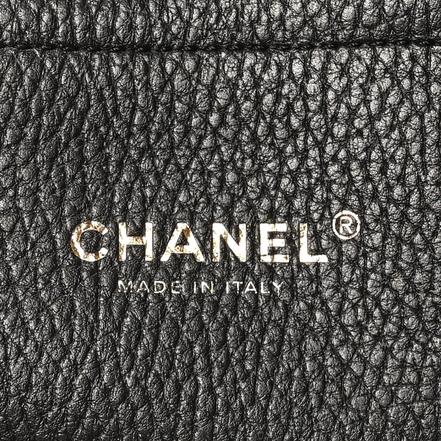 Grained Calfskin Stitched Urban Essentials Medium Shopping Bag Black