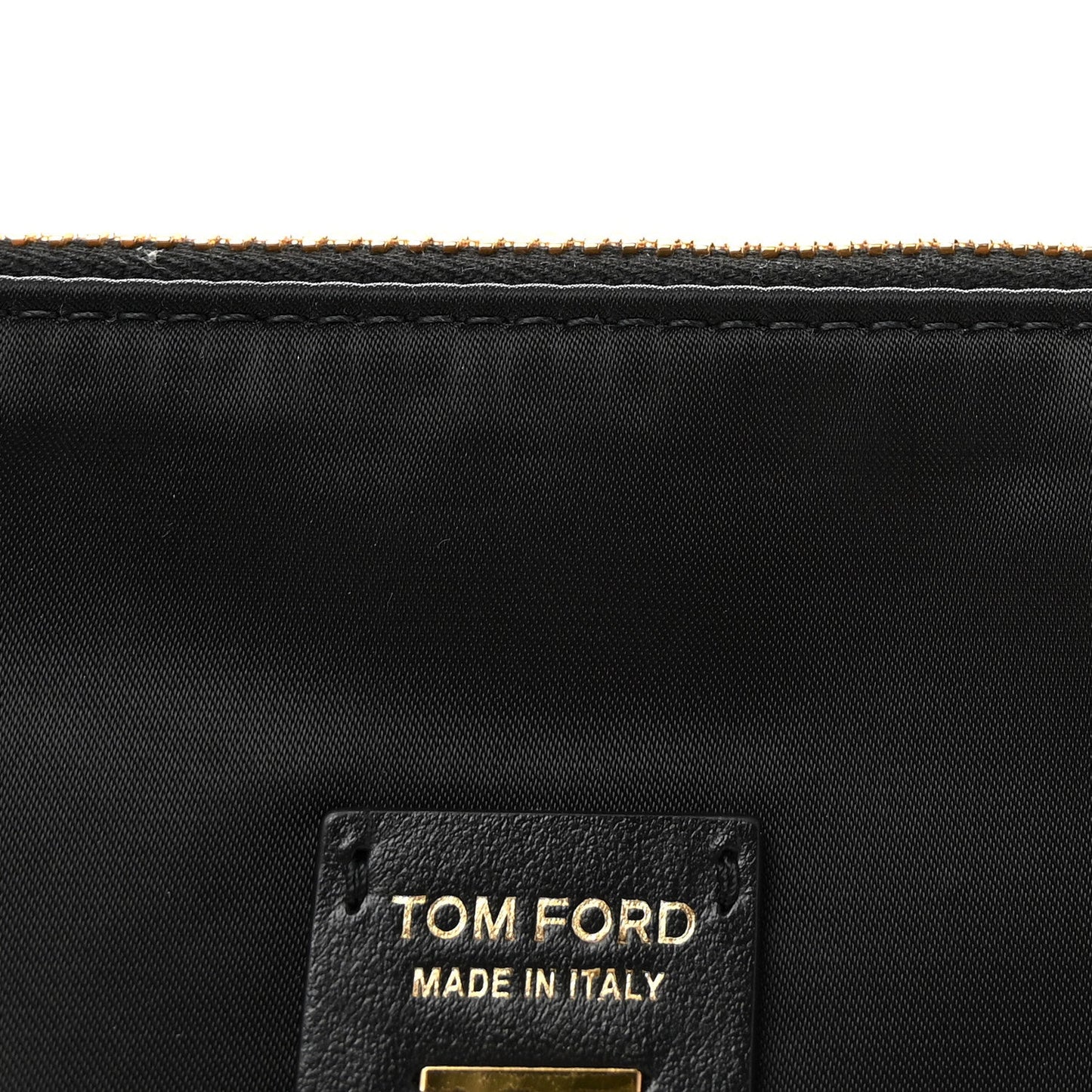 Nylon Pouch With Chain Black
