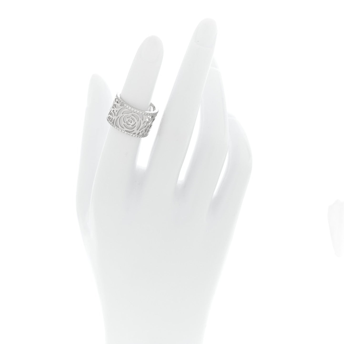 18K White Gold Diamond Camellia Ajoure Band Ring 50 5.5