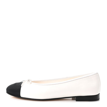 Calfskin Grosgrain Cap Toe CC Ballerina Flats 39.5 Ivory Black