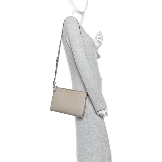 Vitello Daino Zippered Crossbody Bag Argilla