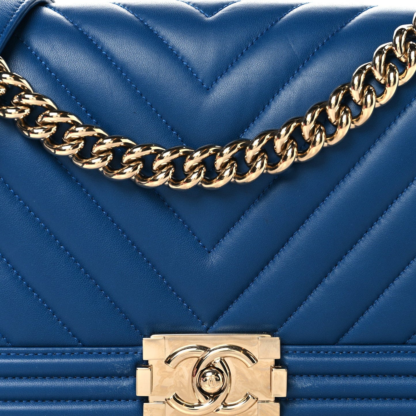 Lambskin Chevron Quilted Medium Boy Flap Blue