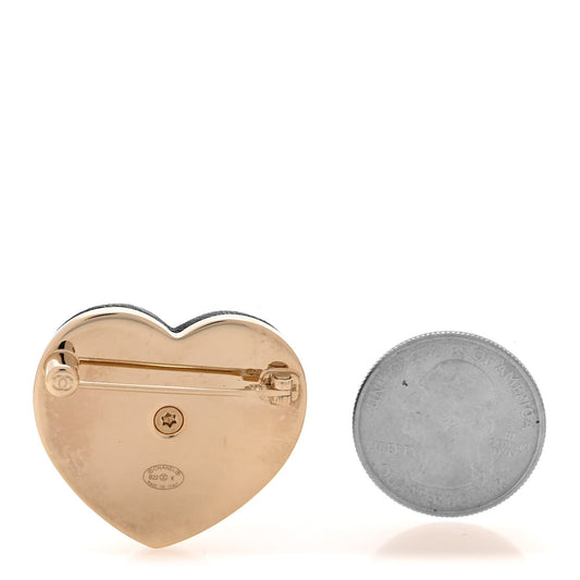 Lambskin CC Heart Brooch Gold Black