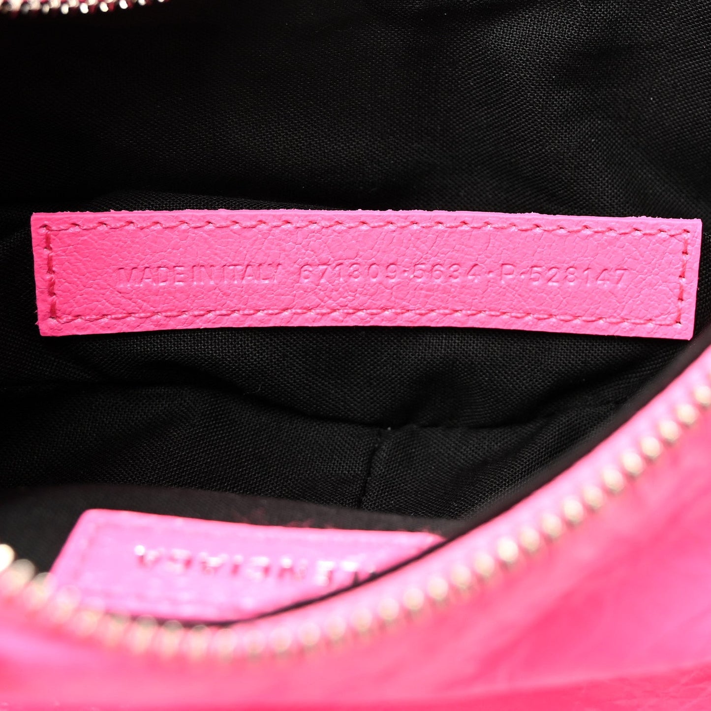 Agneau Arena Le Cagole Shoulder Bag XS Hot Pink